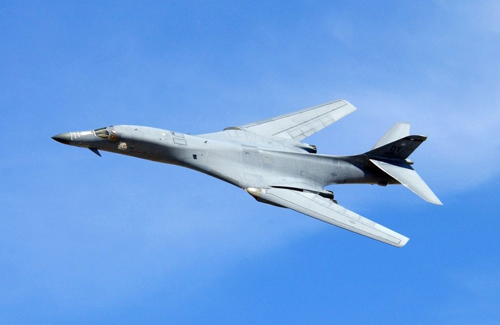 bomber-846272_1280 (2) Aircraft Image
